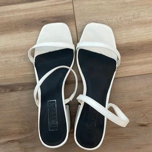 Princess Polly - Therapy Goldie White